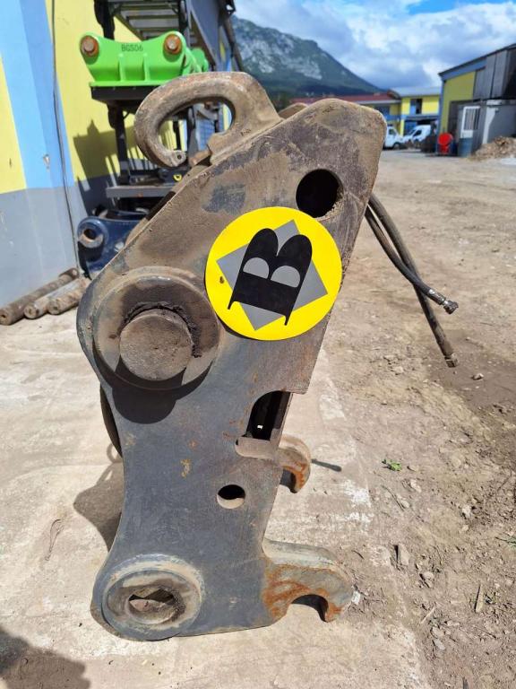 S1 for 20-25 ton excavators Attache rapide hydraulique Photo 1