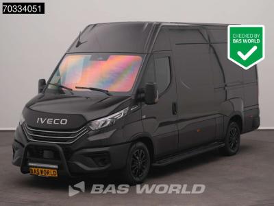 Iveco Daily 35S21 3.0L Special Edition Automaat L2H2 3,5t Trekhaak 210PK LED Navi Airco Cruise Camera Car en vente par BAS World B.V.