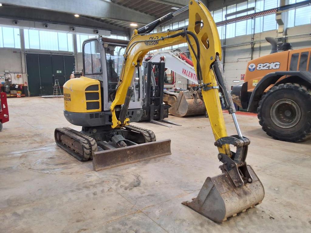 Wacker Neuson EZ38 Photo 1