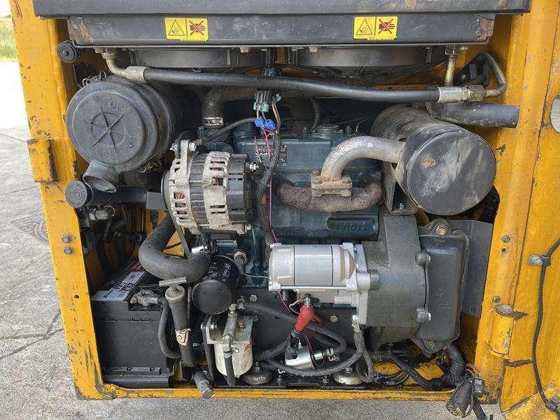 Bobcat S 70 Photo 8