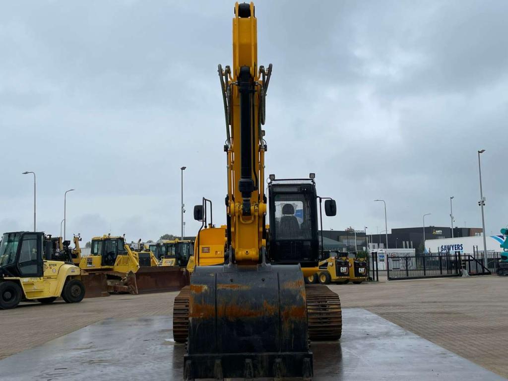 JCB 205 Hydraulic Excavator -  Export Model Photo 8