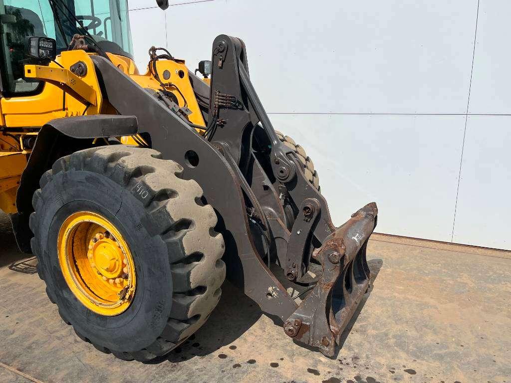 Volvo L90H - 3th Function + Quick Coupler Photo 16