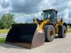 Caterpillar 966M Photo 2 thumbnail