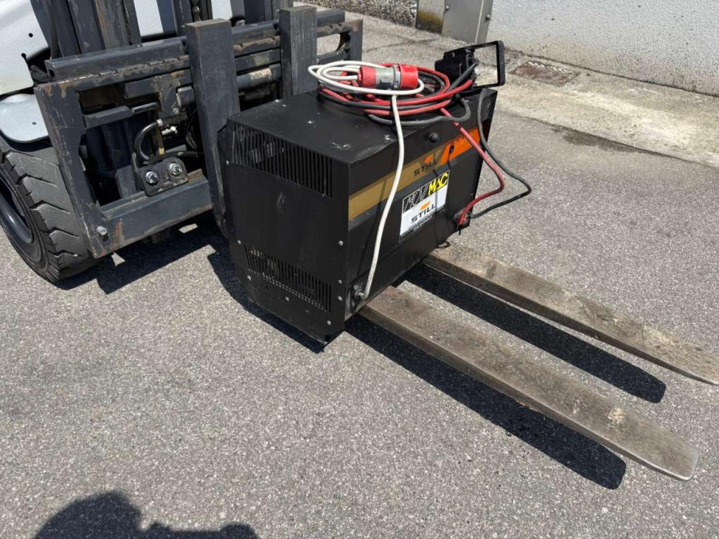 Still RX50-15 Photo 10