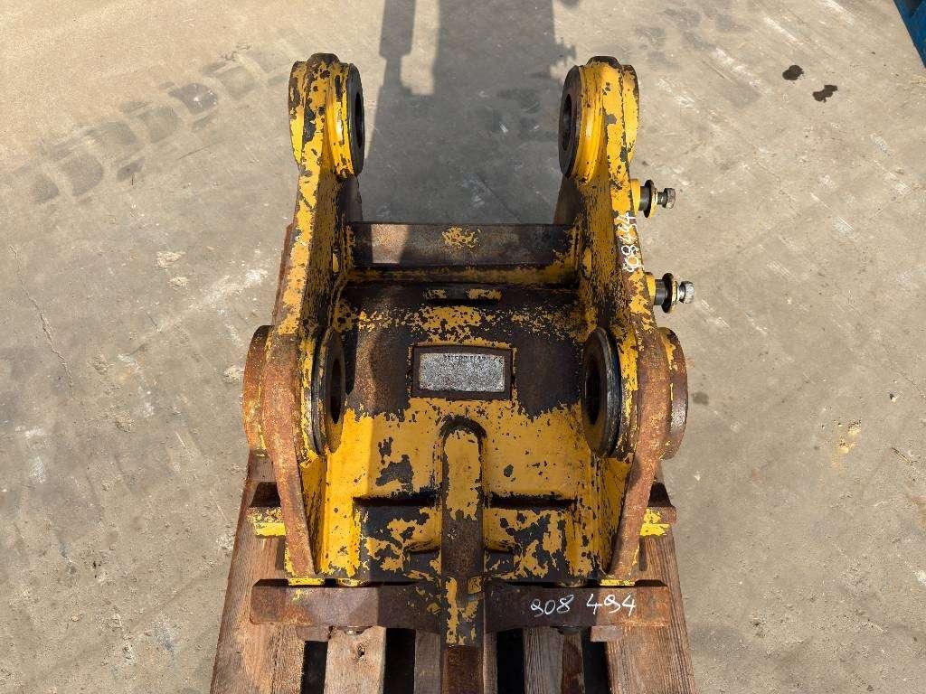 Verachtert CW45S - 325D / 329D / 329E / 329F / 330F Photo 16