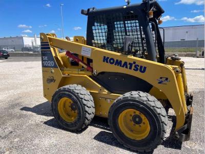 Komatsu SK1020 en vente par C.N.M. Srl