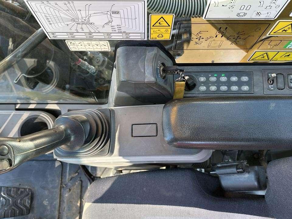 Caterpillar 323FLN Photo 16
