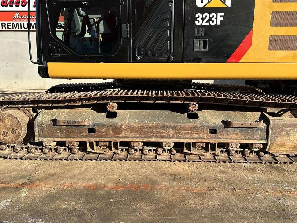 Caterpillar 323FLN Photo 4