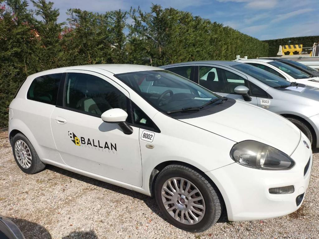 Fiat PUNTO Photo 1