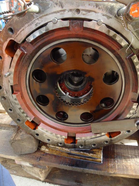 Boîtier d’essieu arrière pour Fiat Hitachi W270 Photo 3