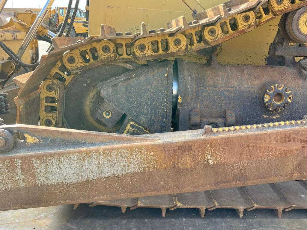 Caterpillar D6TLGP Photo 11