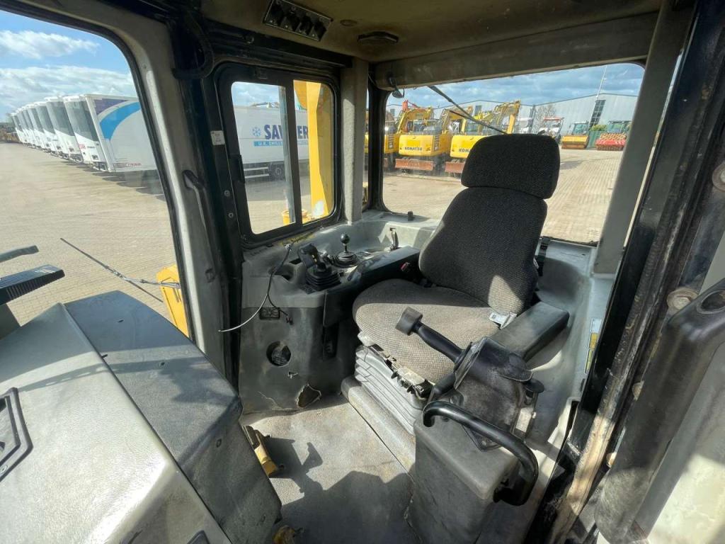 Caterpillar D6TLGP Photo 20