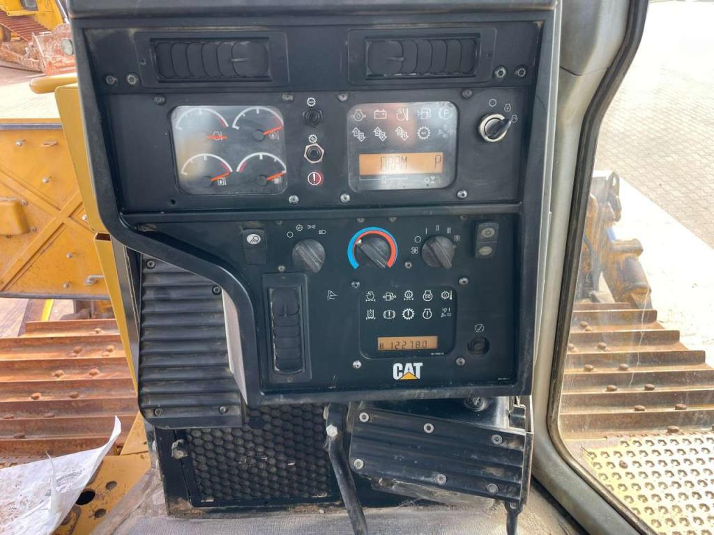 Caterpillar D6TLGP Photo 21