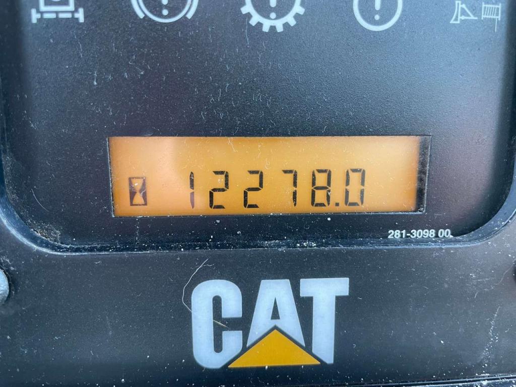 Caterpillar D6TLGP Photo 22
