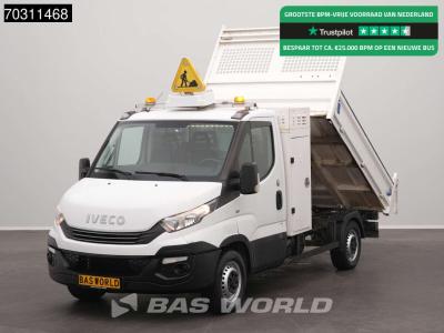 Iveco Daily 35S14 Automaat Kipper met Kist 3.5t trekhaak Airco Cruise Tipper Kieper Benne Airco Trekhaak en vente par BAS World B.V.