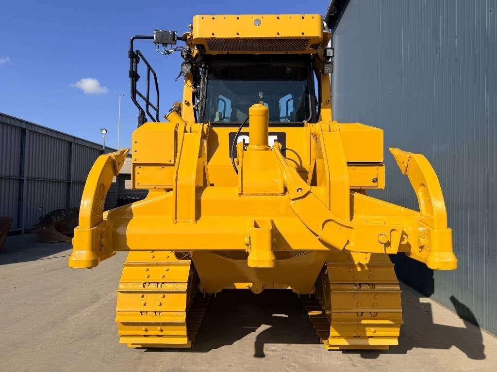 Caterpillar D6T XL Photo 4