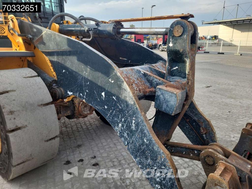 Hyundai HL960A HDXT Photo 16