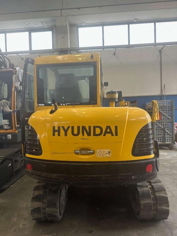 Hyundai R55-7 Photo 2