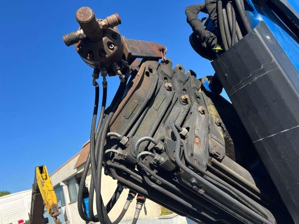 CONTAINER SCARRABILE A PIANALE CON SPONDE E GRU Photo 10