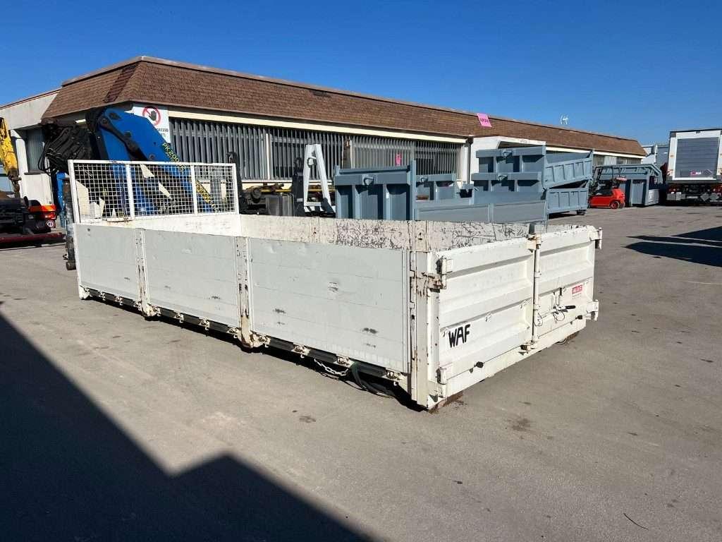 CONTAINER SCARRABILE A PIANALE CON SPONDE E GRU Photo 5