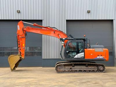 Hitachi ZX210LC-6 en vente par Big Machinery