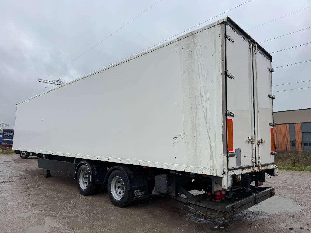 Fruehauf ONCRK 32-220 A - Taillift / Forced Steering Photo 2