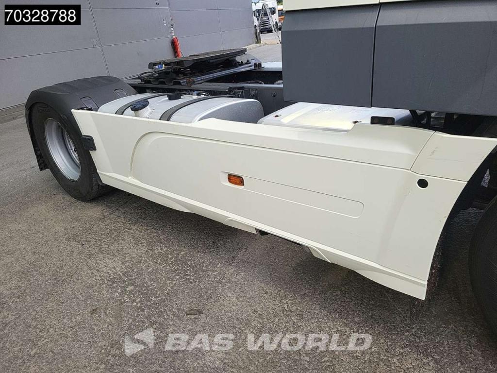 Daf XF 480 XF 4X2 SSC Retarder 2x Tanks Standklima ACC Photo 12