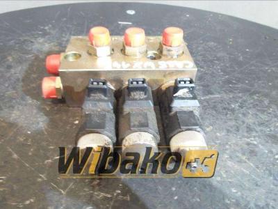 Case WX145 en vente par Wibako
