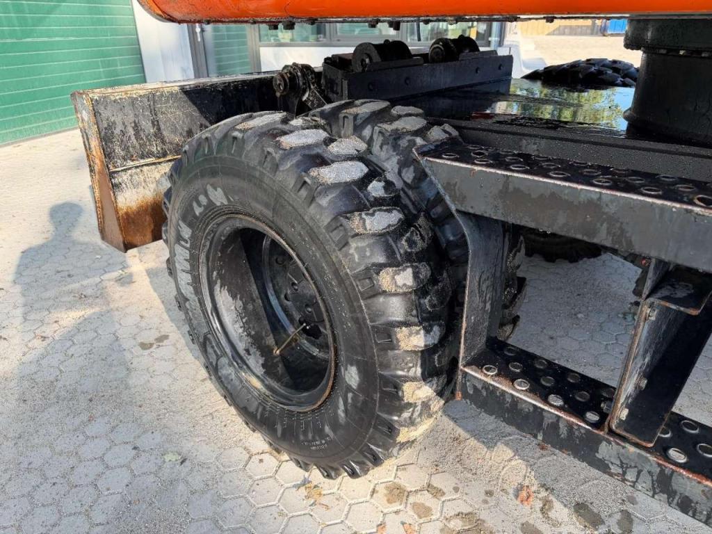 Hitachi ZX 130 W ZX130W - Grapple Photo 11