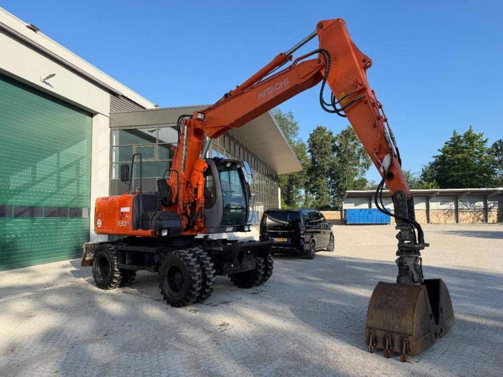 Hitachi ZX 130 W ZX130W - Grapple Photo 2