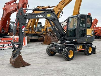 Volvo EW60E 4X4 en vente par Massucco T. Srl