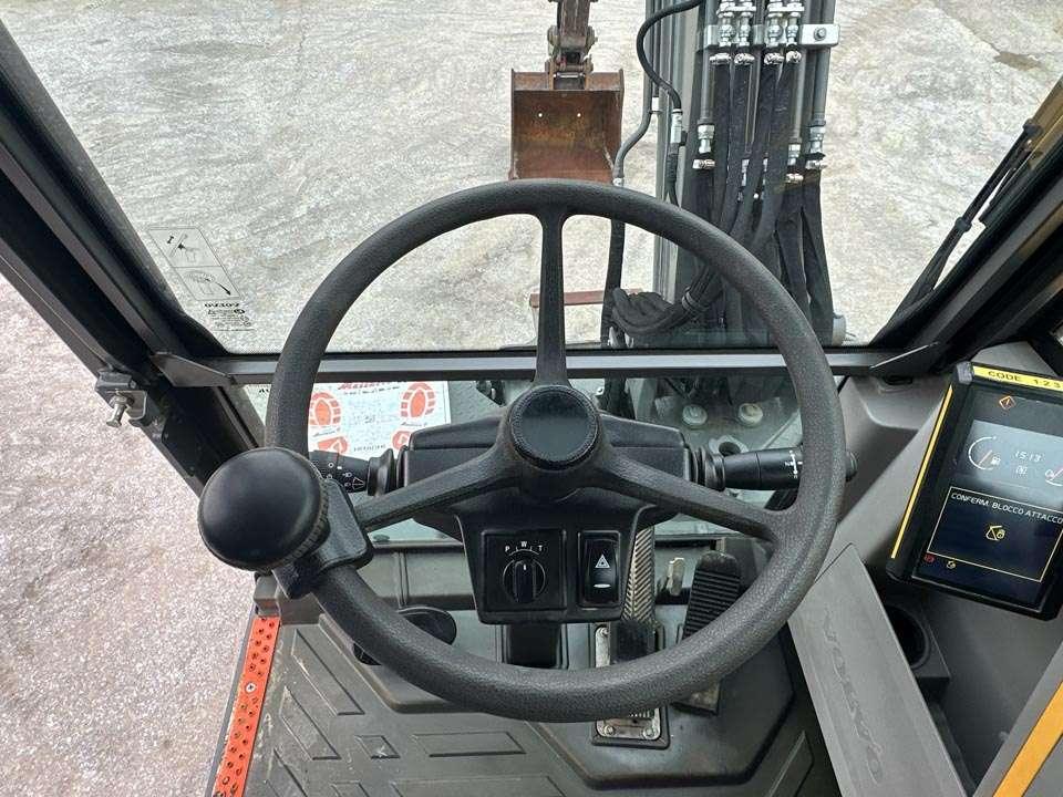 Volvo EW60E 4X4 Photo 18