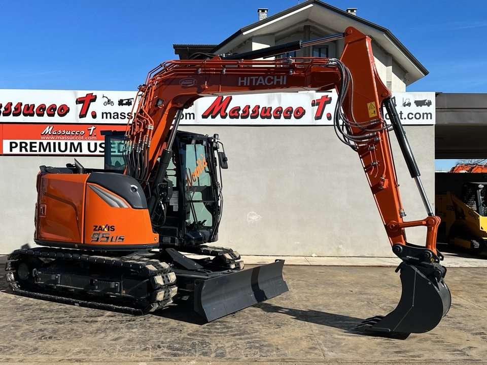 Hitachi ZX95US-7 Photo 14