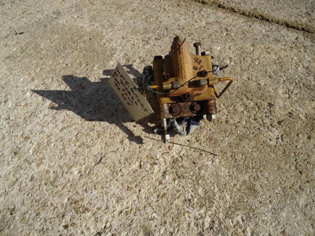 Distributeur d'embrayage de direction pour Fiat Allis FL10E Photo 4