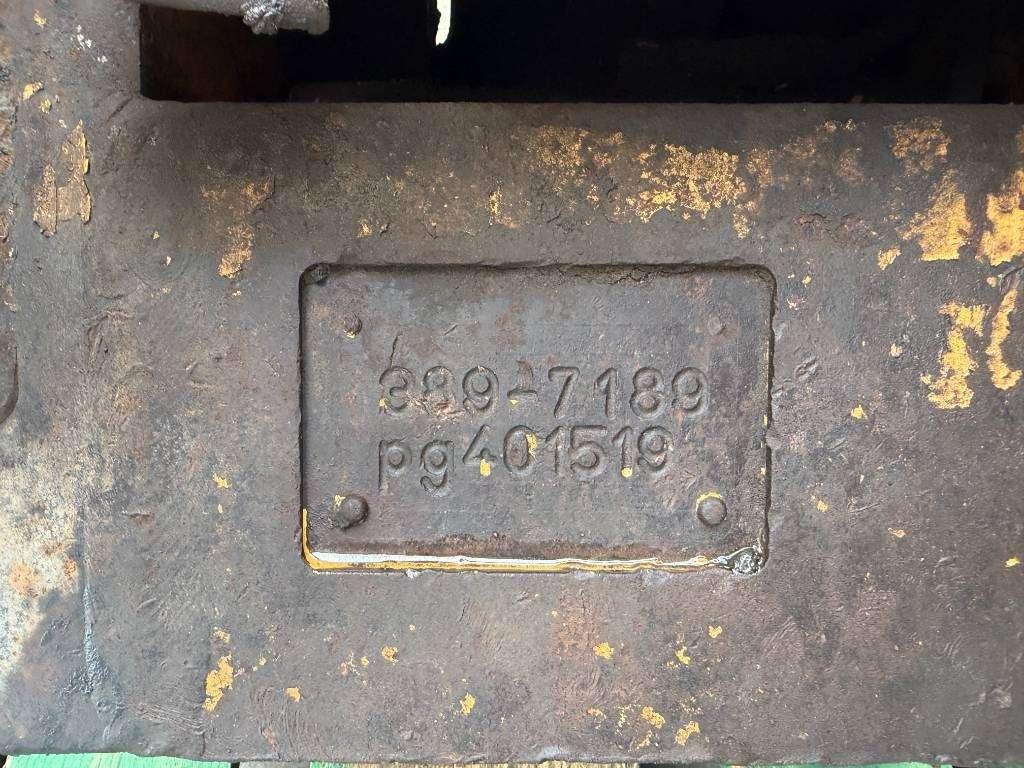 Miller Caterpillar 325 / 329 / 330 Geith Photo 11