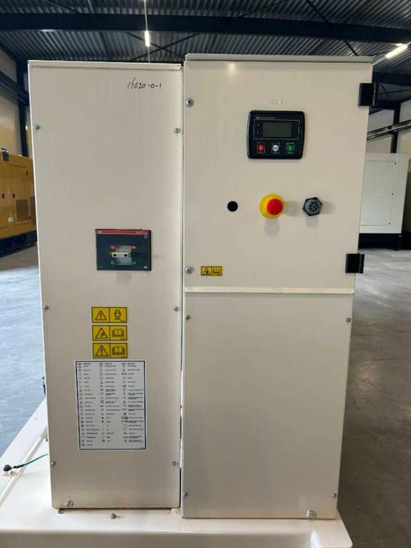 FG Wilson P500-3 - 500 kVA Open Genset - DPX-16019-O Photo 8