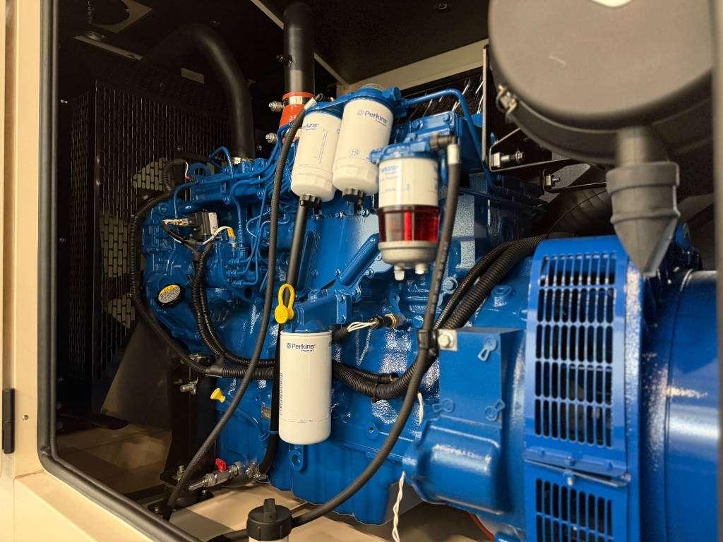 FG Wilson P200-3 - 200 kVA Genset - DPX-16011 Photo 10