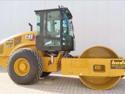 Caterpillar CS12 Photo 1