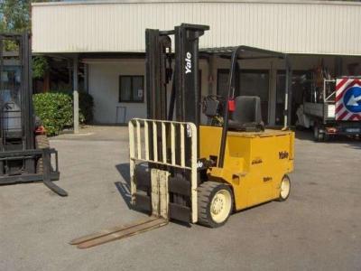 Yale ERC40-AKE en vente par Massucco T. Srl