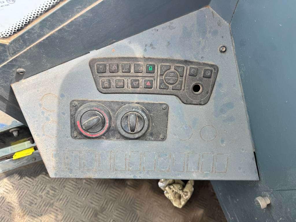Kalmar DCG 140-6T - Duplex / Side Shift / Fork Positioner Photo 11