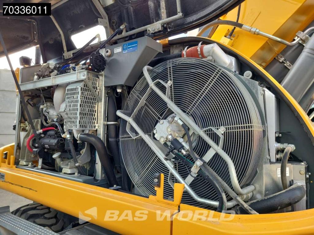 Liebherr A918 Photo 18