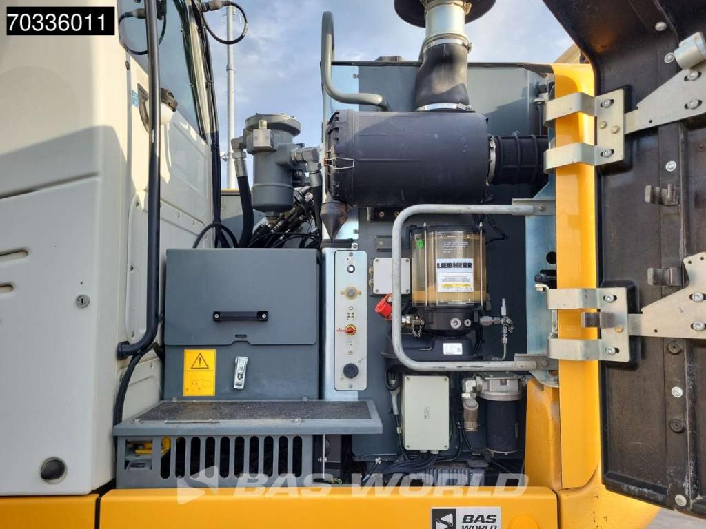Liebherr A918 Photo 20