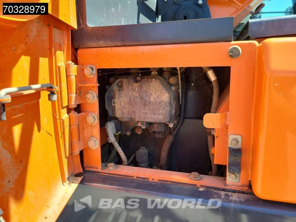 Doosan DX225 LC-5 Photo 23