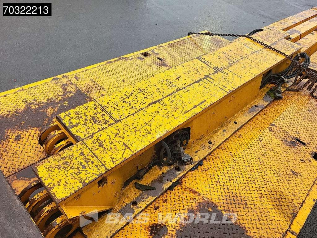 Goldhofer STZ-VKL-3-35/80A Extendable Gooseneck Photo 14