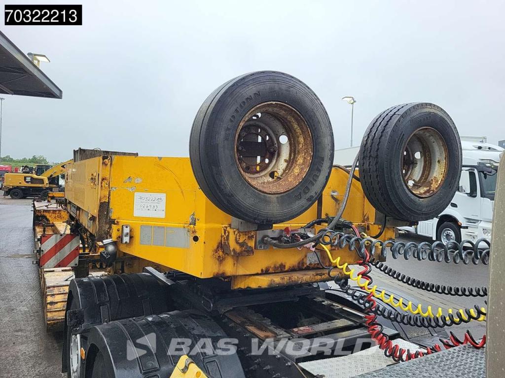Goldhofer STZ-VKL-3-35/80A Extendable Gooseneck Photo 8