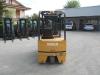 Caterpillar F35 Photo 8 thumbnail