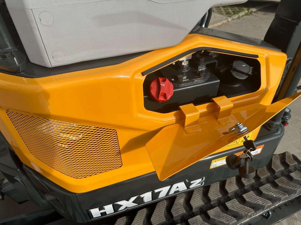 Hyundai HX17A Photo 4
