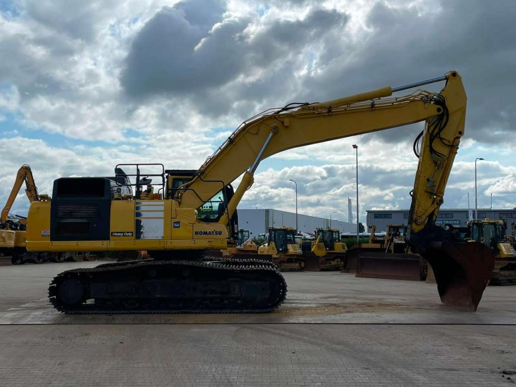 Komatsu PC490LC-11E0 Photo 6
