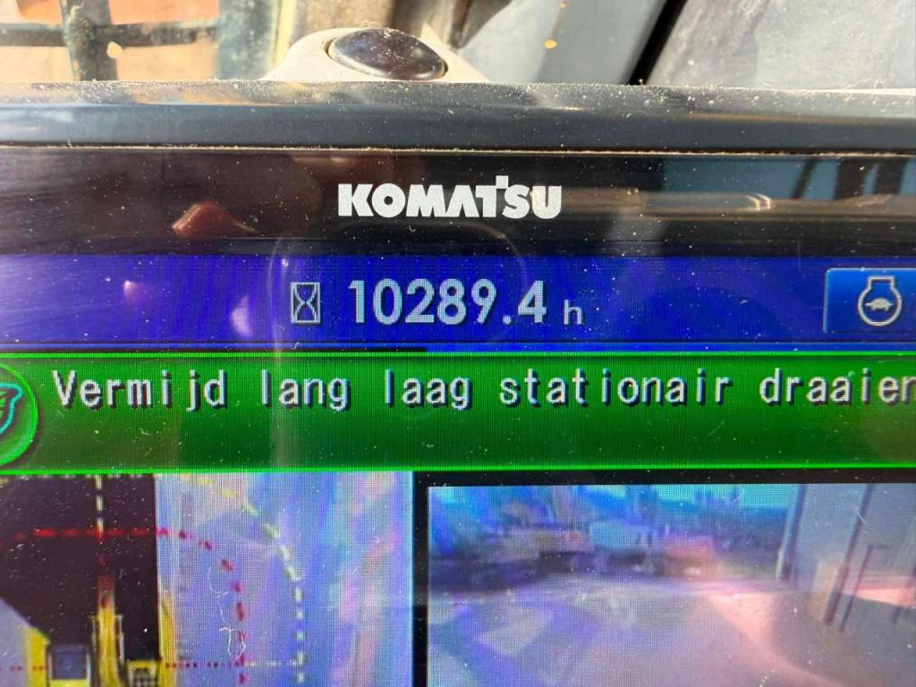 Komatsu PC490LCD-11 Photo 25