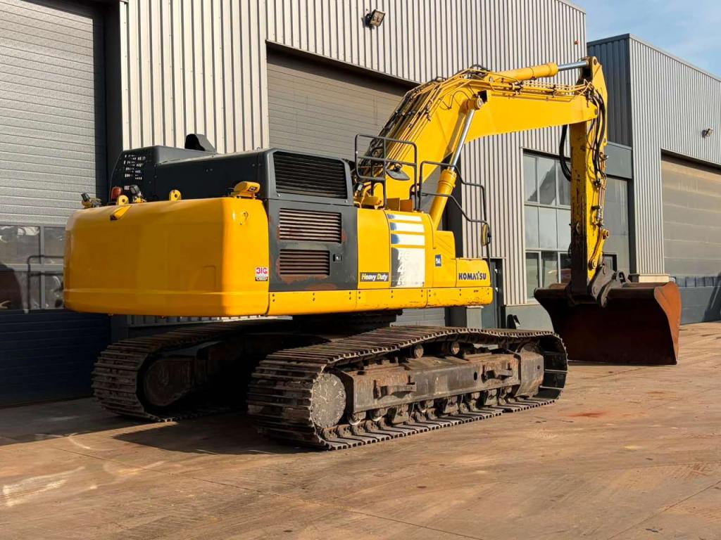 Komatsu PC490LCD-11 Photo 3